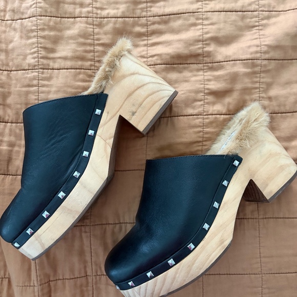 Steve Madden Platform Studded Brooklyn Clog in Black - Picture 3 of 5